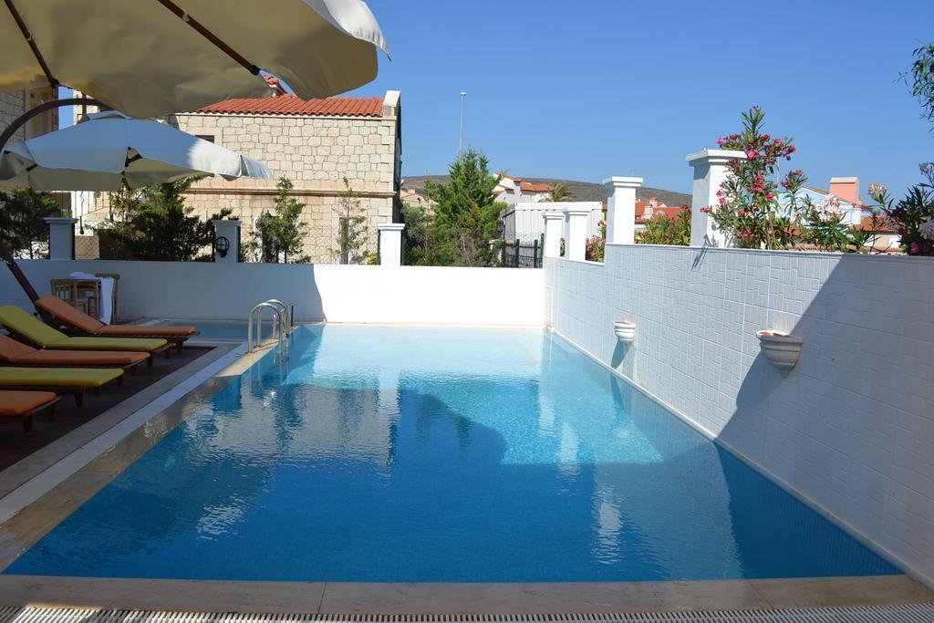 Lapis Port Surf Hotel Алачати Экстерьер фото