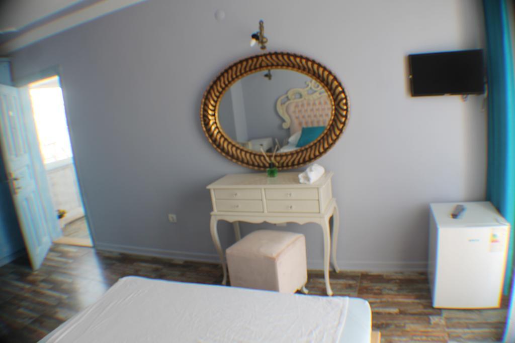 Lapis Port Surf Hotel Алачати Экстерьер фото