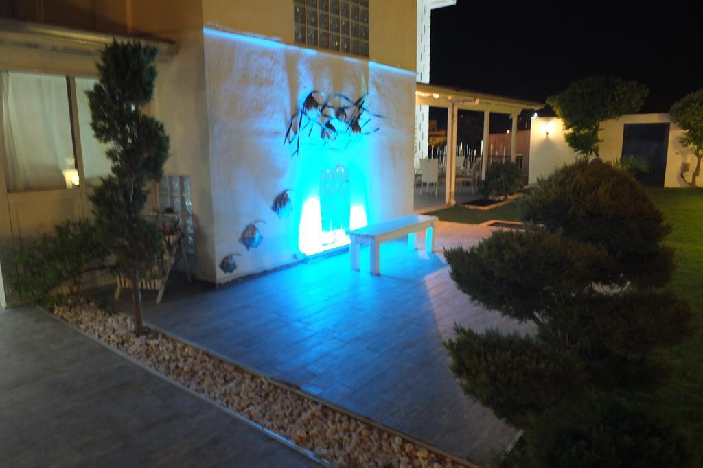 Lapis Port Surf Hotel Алачати Экстерьер фото